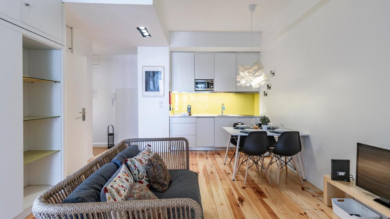 Fernandes Tomas 424 By Lovelystay Porto Buitenkant foto