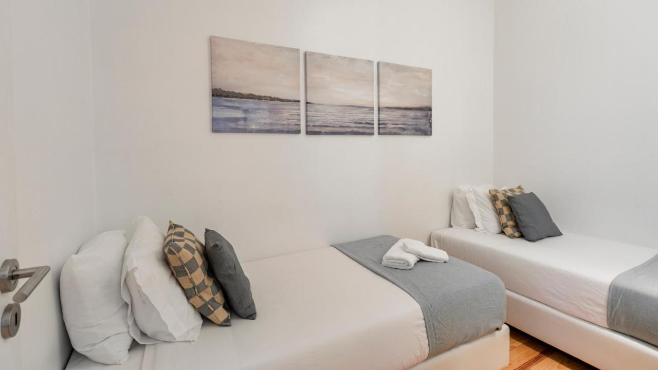 Fernandes Tomas 424 By Lovelystay Porto Buitenkant foto