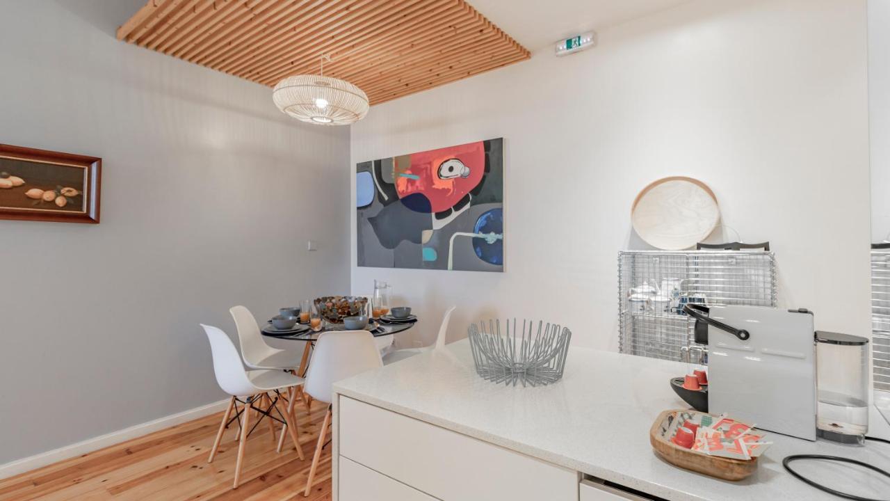 Fernandes Tomas 424 By Lovelystay Porto Buitenkant foto