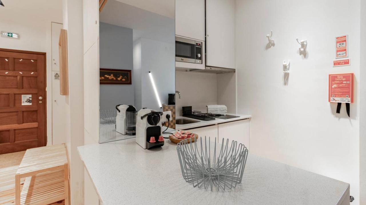 Fernandes Tomas 424 By Lovelystay Porto Buitenkant foto