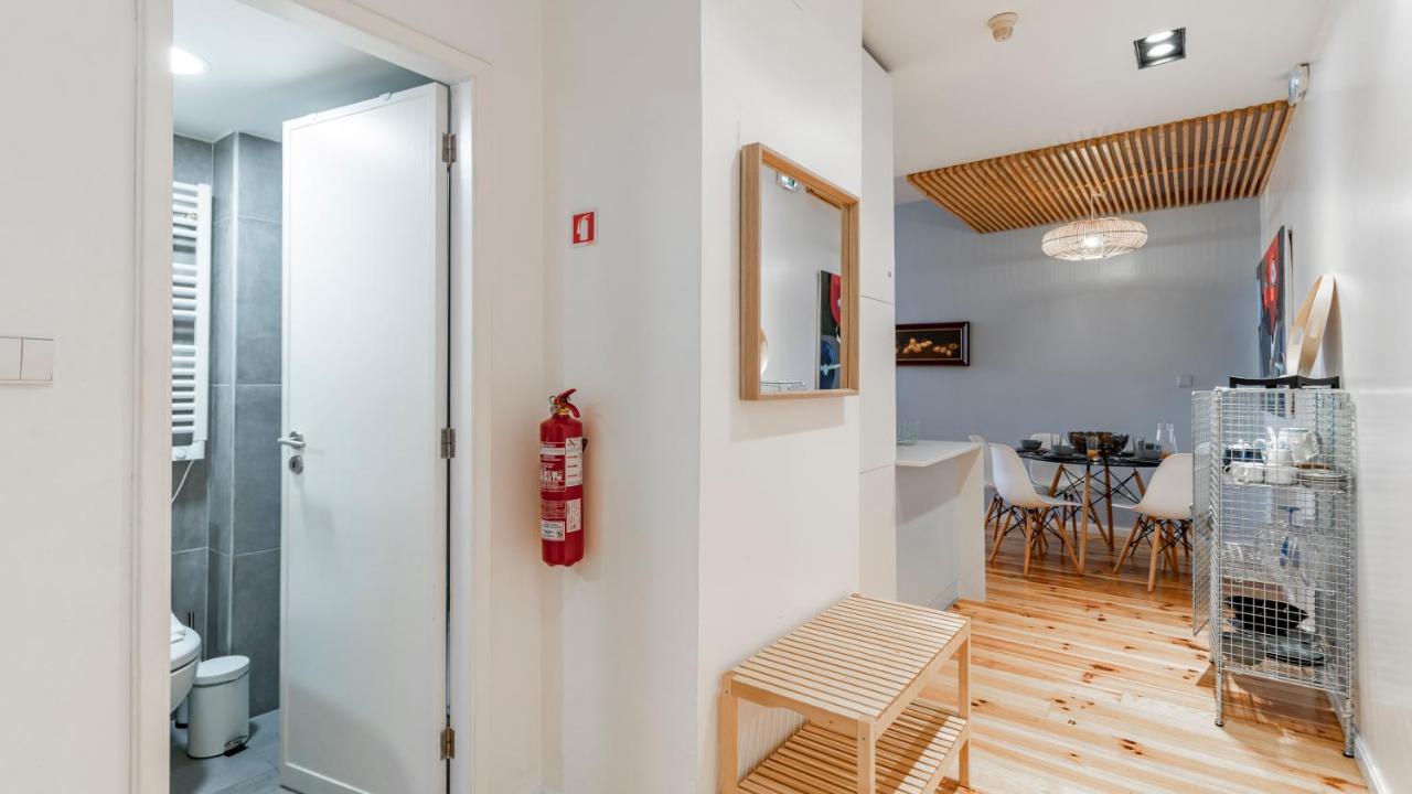 Fernandes Tomas 424 By Lovelystay Porto Buitenkant foto