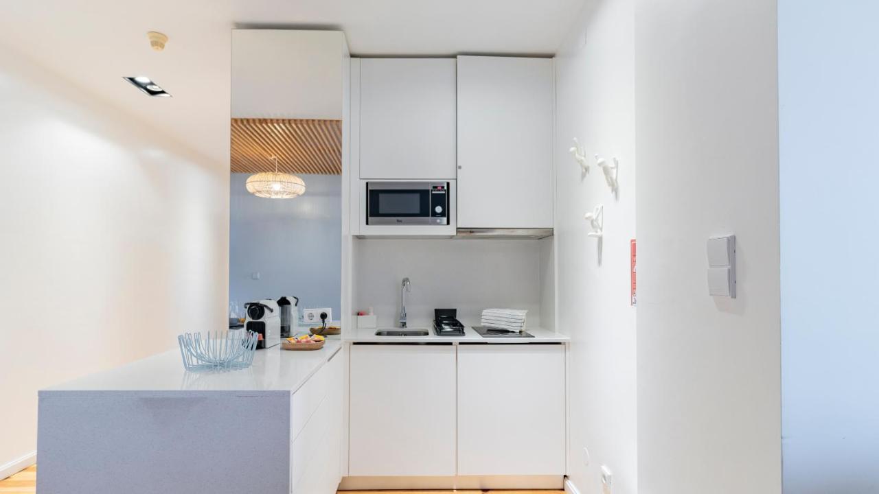 Fernandes Tomas 424 By Lovelystay Porto Buitenkant foto